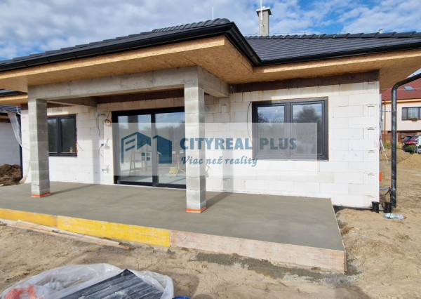 NA PREDAJ 4 IZBOVÁ NOVOSTAVBA - POSLEDNÝ DOM !!!