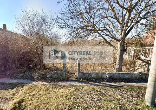 Ponúkame Vám na predaj pozemok v obci Bruty!