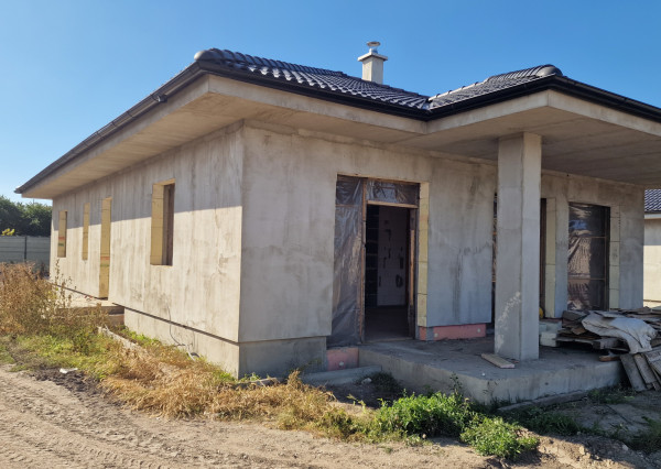 Gúgska ulica!!Na Predaj 4 izbová NOVOSTAVBA na 763m2 pozemku Nové Zámky