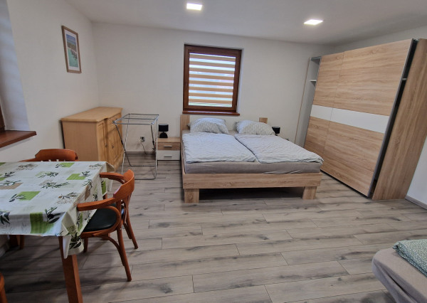 Ponúkam na prenájom 3 izbový byt v obci Kolta
