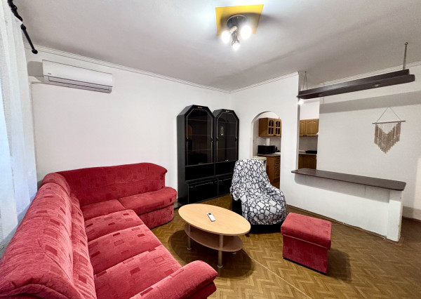 Ponúkame Vám na prenájom čiastočne zariadený, 2 izbový byt v Nových Zámkoch!