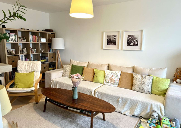 Ponúkame Vám na predaj veľký 3 izbový byt v meste Nové Zámky