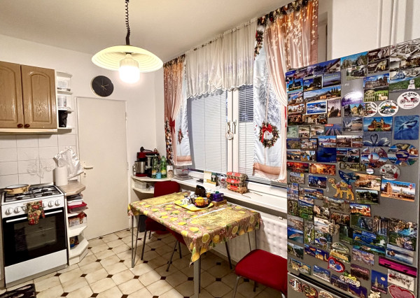 Ponúkame Vám na prenájom 3 izbový byt v meste Nové Zámky