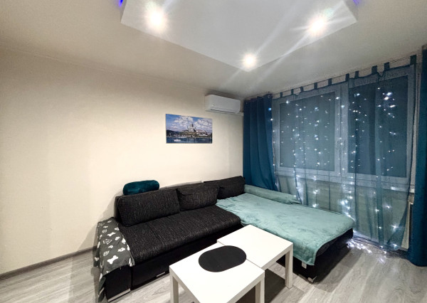 Ponúkame Vám na prenájom zariadený 1 izbový byt v Nových Zámkoch