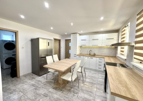 Ponúkame Vám na predaj rodinný dom v meste Kolárovo