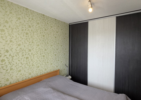 Predám prerobený tehlový 2 izbový byt s lodžiou Šurany