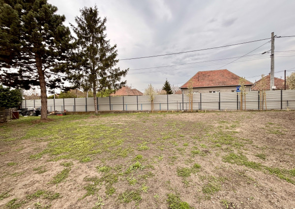 Ponúkame Vám na predaj stavebný pozemok v Nesvadoch