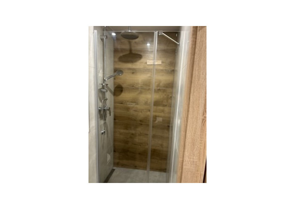 Predám 1-Izbový byt po čerstvej a kompletnej prerábky 40m² Nové Zámky