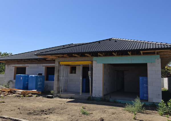 Ponúkam na PREDAJ Novostavbu v obci Marcelová na 575m2 pozemku