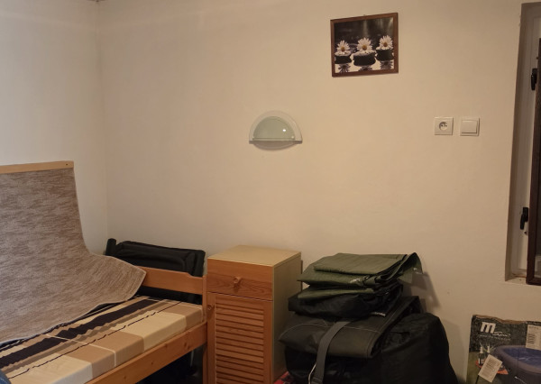 Predám chatu s kúpeľňou na Zúgove Nové Zámky