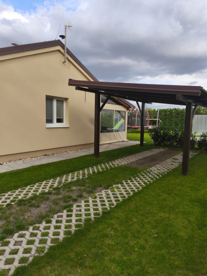 NA PREDAJ, Exkluzívne iba u Nás - 2- izbová Chata pri jazere, Oáza pokoja v Hurbanove - fotografia 2
